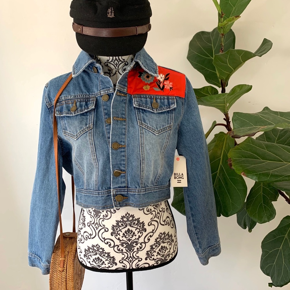 🔥🔥BILLABONG - CROPPED DENIM JACKET🔥🔥 - Picture 3 of 8
